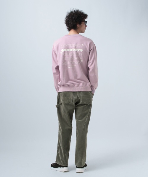 BAYFLOW（ベイフロー）の「フラワーバックプリント長袖Ｔシャツ（スウェット・メンズ・ライトパープル/カーキ/オフホワイト/チャコールグレー・MEDIUM/LARGE）」の21枚目の写真