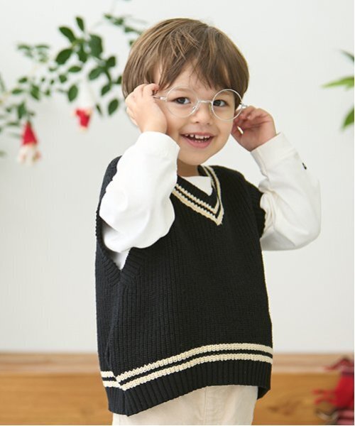 petit main(プティマイン)の「ニットベストセットTシャツ(ベスト・キッズ・ブラック/アイボリー・120cm/90cm/100cm/80cm/110cm/130cm)」の2枚目の写真