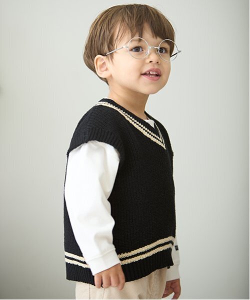 petit main(プティマイン)の「ニットベストセットTシャツ(ベスト・キッズ・ブラック/アイボリー・120cm/90cm/100cm/80cm/110cm/130cm)」の3枚目の写真