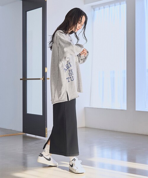 PENNEYS(ぺニーズ)の「Penneys(ぺニーズ)別注 リメイク風裏毛スウェットプルオーバー(スウェット・レディース・グレー/ナチュラル/ネイビー・FREE)」の12枚目の写真
