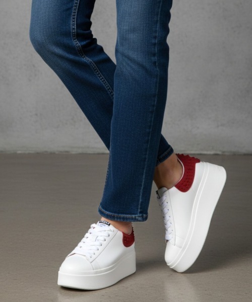 ASH（アッシュ）の「ASH/アッシュ【MOBY RUBBER】ラバースタッズスニーカー 6cmヒール 厚底 ホワイト（スニーカー・レディース・ベージュ/レッド・38/37/36/35/39/40）」の2枚目の写真