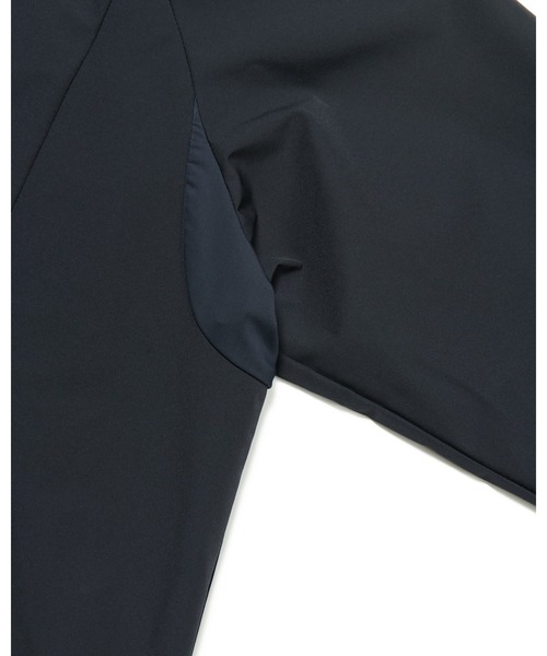 SOPHNET.（ソフネット）の「PERTEX 3LAYER TECHNICAL JACKET（ブルゾン・メンズ・ブラック/カーキ・MEDIUM/LARGE/X-LARGE/SMALL）」の8枚目の写真