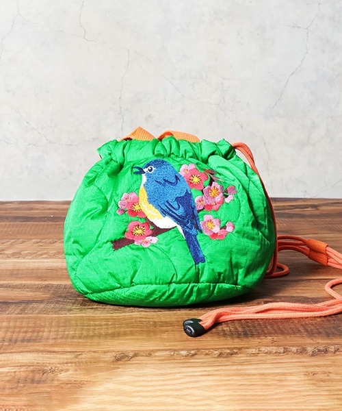 HOUSTON(ヒューストン)の「HOUSTON woman ヒューストン ウーマン CAT BIRD EMB QUILTING EFECT BAG 猫 ネコ 小鳥 刺繍 キルティング エフェクトバッグ 巾着バッグ(ショルダーバッグ・レディース・グリーン/ミント/イエロー/ブルー/オリーブ/ピンク/ネイビー/ブルー系その他/ピンク系その他・FREE)」の3枚目の写真