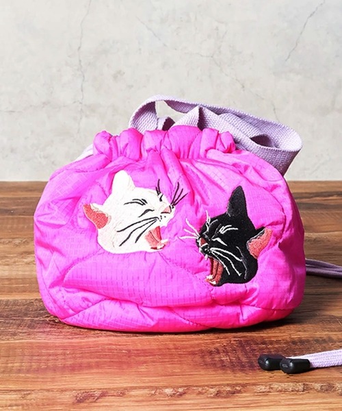 HOUSTON(ヒューストン)の「HOUSTON woman ヒューストン ウーマン CAT BIRD EMB QUILTING EFECT BAG 猫 ネコ 小鳥 刺繍 キルティング エフェクトバッグ 巾着バッグ(ショルダーバッグ・レディース・グリーン/ミント/イエロー/ブルー/オリーブ/ピンク/ネイビー/ブルー系その他/ピンク系その他・FREE)」の20枚目の写真