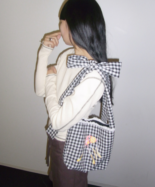 Oriens JOURNAL STANDARD（オリエンス ジャーナルスタンダード）の「【Ema gaspar×Oriens】COLLAB バッグ（ハンドバッグ・レディース・レッド/ブラック・FREE）」の5枚目の写真