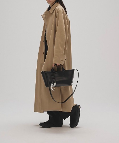 TODAYFUL（トゥデイフル）の「TODAYFUL　Useful Leather Bag ユースフルレザーバッグ(M)/12521011（ハンドバッグ・レディース・ブラック・ONE SIZE）」の4枚目の写真