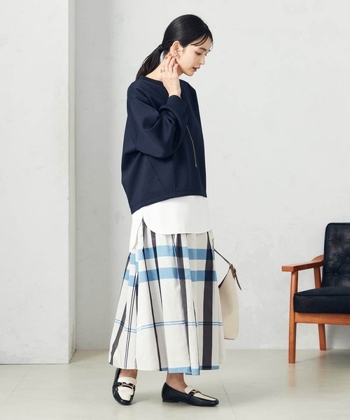 a.v.v（アーヴェヴェ）の「ビックチェックタフタスカート（スカート・レディース・ブラック/ブルー・40/38/36/34/42）」の3枚目の写真