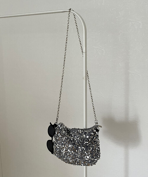 prose verse（プロズヴェール）の「スパンコールチェーンショルダーバッグ（ショルダーバッグ・レディース・シルバー/ブラック・FREE）」の15枚目の写真
