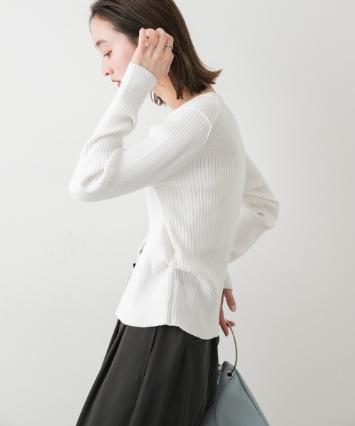 SENSE OF PLACE by URBAN RESEARCH（センスオブプレイスバイアーバンリサーチ）の「サイドタックコンパクトリブカーディガン（カーディガン/ボレロ・レディース・レッド/ブラウン/アイボリー・ONE）」の18枚目の写真