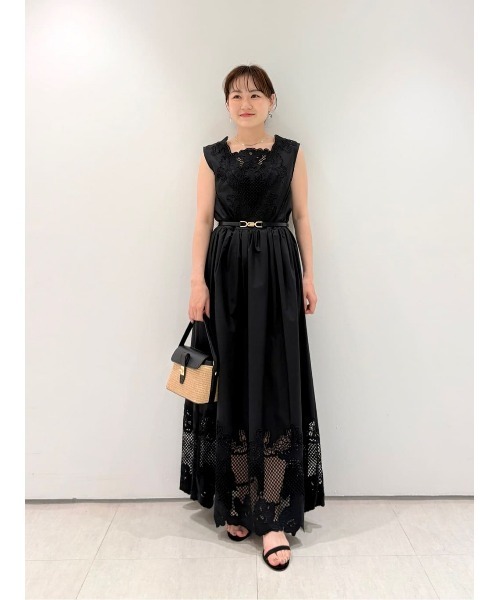 新品未使用　LOULOU WILLOUGHBYエンブロイダリーワンピース LOULOU WILLOUGHBY】エンブロイダリーノースリワンピース