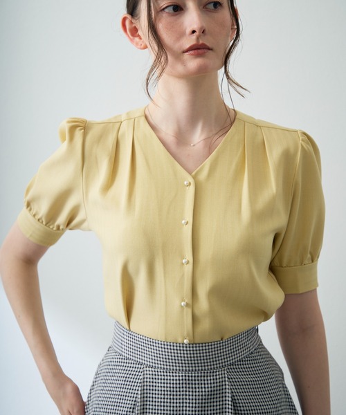 MISCH MASCH（ミッシュマッシュ）の「ZOZO限定 パール釦パフスリーブ