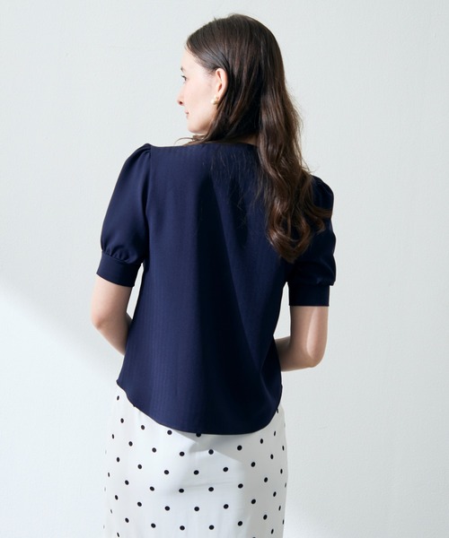 MISCH MASCH(ミッシュマッシュ)の「ZOZO限定 パール釦パフスリーブブラウス(シャツ/ブラウス・レディース・ネイビー/イエロー/アイボリー・フリ-)」の22枚目の写真