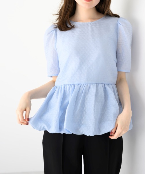 MISCH MASCH(ミッシュマッシュ)の「バルーンペプラムブラウス(シャツ/ブラウス・レディース・ホワイト/ブラック/ブルー・フリ-)」の3枚目の写真