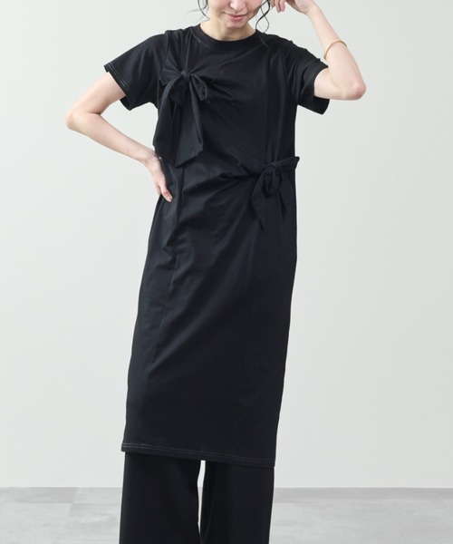 DOLLUPOOPS(ドールアップウップス)の「フロントリボン配色ステッチワンピース(ワンピース・レディース・ブルー/ブラック/カーキ/オフホワイト・38)」の2枚目の写真