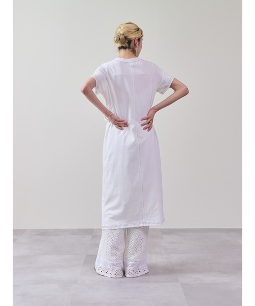 DOLLUPOOPS(ドールアップウップス)の「フロントリボン配色ステッチワンピース(ワンピース・レディース・ブルー/ブラック/カーキ/オフホワイト・38)」の7枚目の写真