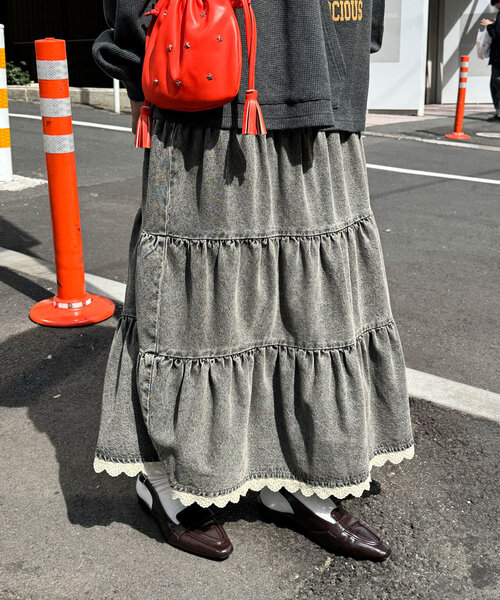 セール】裾レースオーバーダイデニムティアードスカート