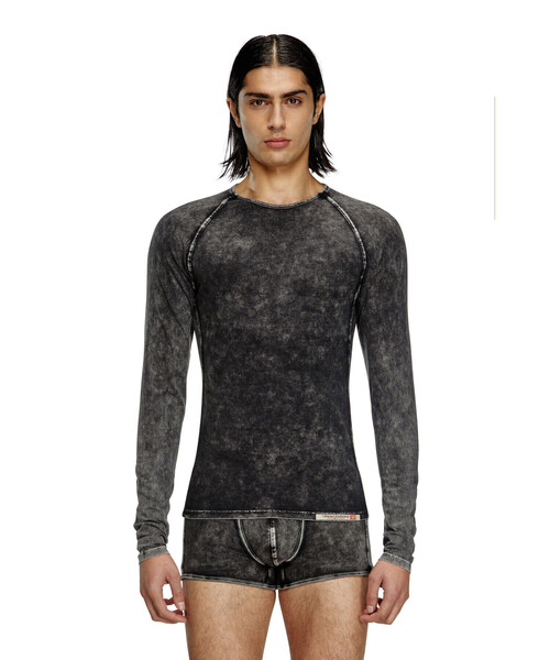 DIESEL（ディーゼル）の「メンズ 長袖Tシャツ EFREM-DNM（インナーウェア/肌着・メンズ・ブラック・XX-LARGE/LARGE/SMALL/MEDIUM/X-LARGE）」の5枚目の写真