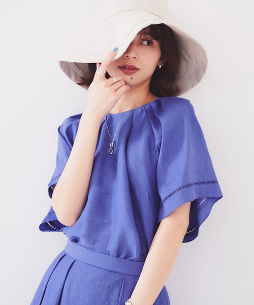 UNTITLED(アンタイトル)の「【セットアップ可能】リネン混 タックブラウス(シャツ/ブラウス・レディース・ブラウン系その他/ライトベージュ/ライトオレンジ系/オフホワイト/チャコールグレー/ブルー/パープル系4・00/01/02/03/04/44/46/48/50)」の7枚目の写真