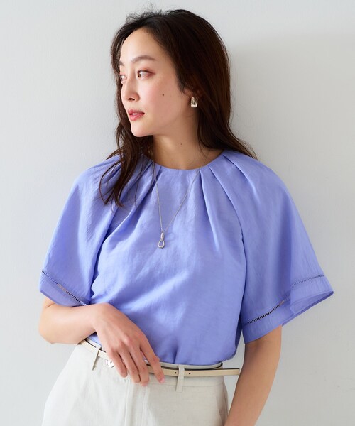 新品未使用　アンタイトル　UNTITLED リネン混 タックブラウス セットアップ可能】リネン混 タックブラウス（シャツ・ブラウス