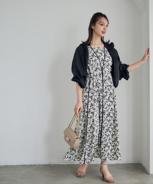 12Twelve Agenda（トゥエルブ　アジェンダ）の「シアーラメフーデッドブルゾン（ブルゾン・レディース・オフホワイト/ブラック/ライトグレー・M）」の15枚目の写真