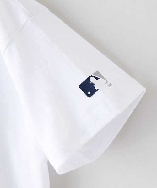 MLB（メジャーリーグベースボール）の「【PEANUTS×MLB】オリジナルデザイン KIDS Ｔシャツ ヤンキース ドジャース カブス 130 140 150 160 親子お揃いコーデ（Tシャツ/カットソー・キッズ・ホワイト系その他/ベージュ系その他/ホワイト系その他3/ブラック系その他3/ホワイト系その他2/ブルー系その他2・130cm/140cm/160cm/150cm）」の12枚目の写真