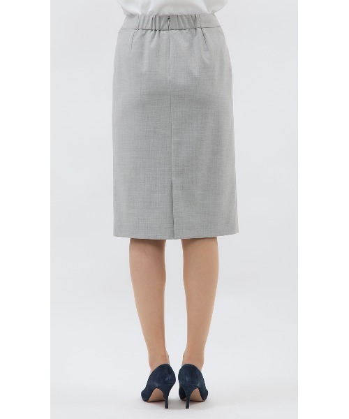 AOYAMA（アオヤマ）の「【超ストレッチ/UVカット/防シワ】美シルエット！ベーシックタイトスカート｜通勤＆オフィス＆入卒＆セレモニー＆オケージョン｜自宅で洗える・セットアップ着用可・大きいサイズあり｜（スーツスカート・レディース・ライトグレー・5号/7号/9号/11号/13号/15号/17号）」の15枚目の写真