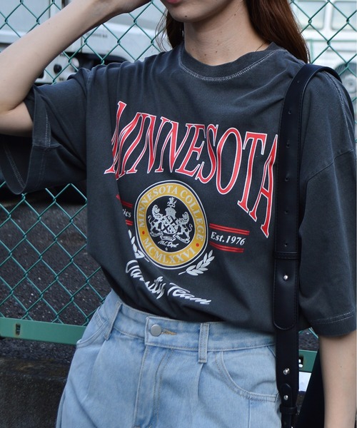spiritoso(スピリトーゾ)の「【spiritoso】MINESOTAカレッジロゴTシャツ(Tシャツ/カットソー・メンズ・ホワイト系その他/ブラウン/チャコール・FREE)」の11枚目の写真