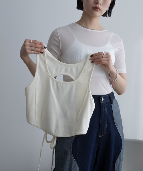 VACANCY(ヴァカンシー)の「ホールデザインタンク/シアーインナーセット(Tシャツ/カットソー・レディース・ホワイト/ブラック・FREE)」の11枚目の写真