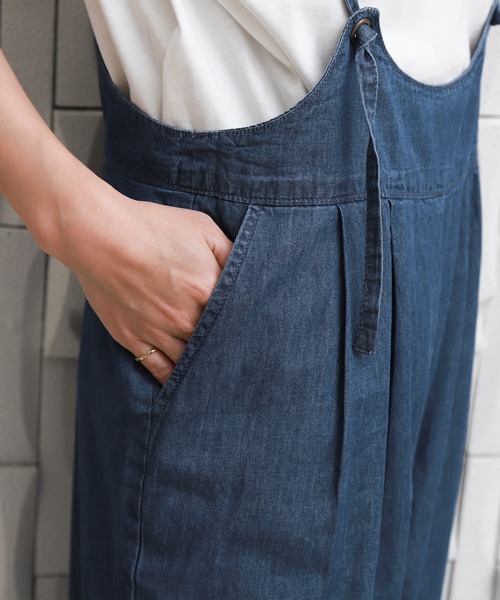 libelle more（リベル モア）の「ポケット付きデニムサロペット（サロペット/オーバーオール・レディース・ブルー/サックスブルー/ネイビー・M/L）」の10枚目の写真