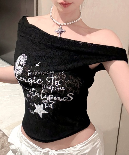 REMUR(レミュール)の「オフショルロゴレーストップス(Tシャツ/カットソー・レディース・ホワイト/ブラック・FREE)」の17枚目の写真