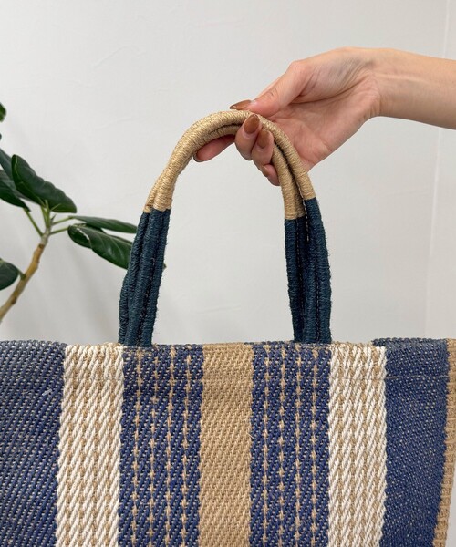 fredy emue(フレディエミュ)の「【TARANGO/タランゴ】 ジュートフラットトートバッグ(トートバッグ・レディース・ブラック系その他3/ブルー系その他3/マルチ/ピンク系その他・FREE)」の21枚目の写真