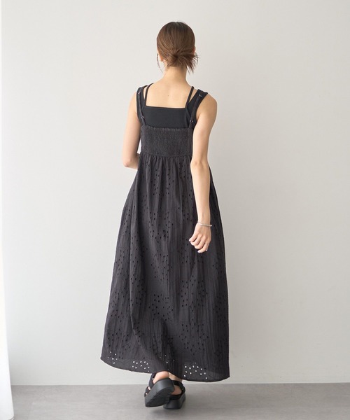 earth music&ecology（アースミュージックアンドエコロジー）の「レイヤードカットタンクトップ（タンクトップ・レディース・オフホワイト/ブルー/ブラック/ライトグレー・S/M）」の12枚目の写真