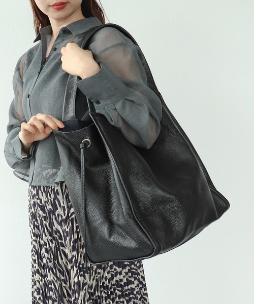 Cepica（セピカ）の「UNISEX牛床革ビッグトート（トートバッグ・レディース・ブラック・FREE）」の7枚目の写真