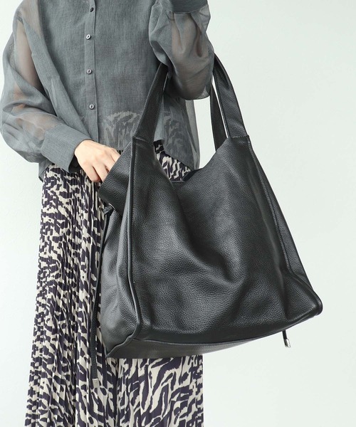 Cepica（セピカ）の「UNISEX牛床革ビッグトート（トートバッグ・レディース・ブラック・FREE）」の9枚目の写真