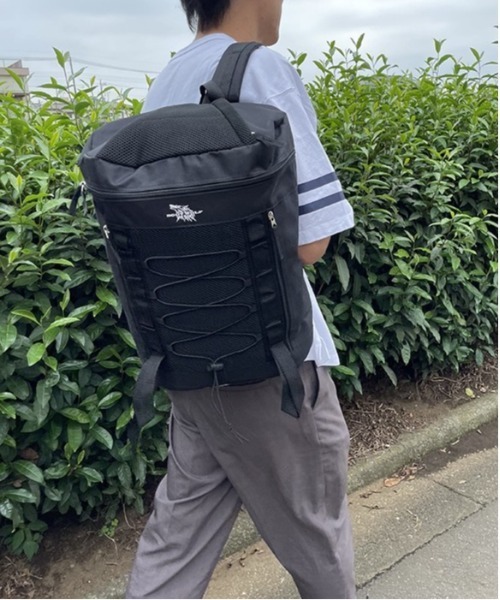 BACKYARD FAMILY(バックヤードファミリー)の「BODY WOLF ボディウルフ FU-90 スクエア型リュック(バックパック/リュック・メンズ・ネイビー/ブラック/グレー系その他・FREE)」の17枚目の写真