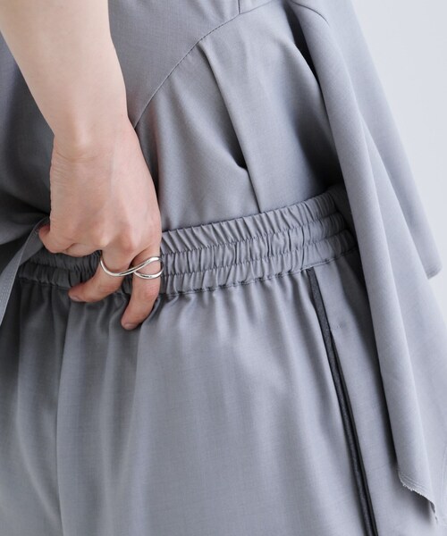 GALLEST(ギャレスト)の「【セットアップ可能】サキソニーサイドラインパンツ(その他パンツ・レディース・ライトグレー/ダークグレー・40/38/36)」の11枚目の写真