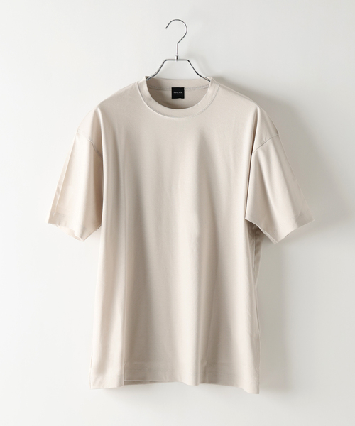 EDIFICE（エディフィス）の「アルビニスタスムース Tシャツ（Tシャツ/カットソー・メンズ・グリーン/ホワイト/ネイビー/チャコールグレー/アイボリー/ブラック・X-LARGE/LARGE/MEDIUM/SMALL）」の2枚目の写真