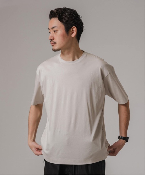 EDIFICE（エディフィス）の「アルビニスタスムース Tシャツ（Tシャツ/カットソー・メンズ・グリーン/ホワイト/ネイビー/チャコールグレー/アイボリー/ブラック・X-LARGE/LARGE/MEDIUM/SMALL）」の17枚目の写真