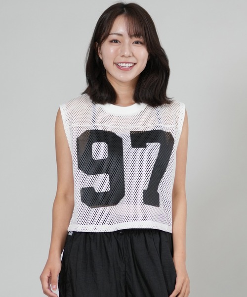 PUMA(プーマ)の「PUMA/プーマ ROSE RELAXED MESH TOP メッシュタンクトップ 633804(タンクトップ・レディース・アイボリー/ブラック・XS/S)」の3枚目の写真