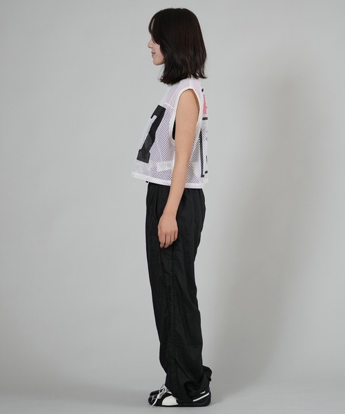 PUMA(プーマ)の「PUMA/プーマ ROSE RELAXED MESH TOP メッシュタンクトップ 633804(タンクトップ・レディース・アイボリー/ブラック・XS/S)」の11枚目の写真