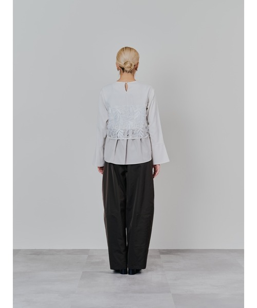 TEVALT(ヴァレット)の「リーフレースティアードトップス(シャツ/ブラウス・レディース・ブラック/ホワイト・38)」の18枚目の写真