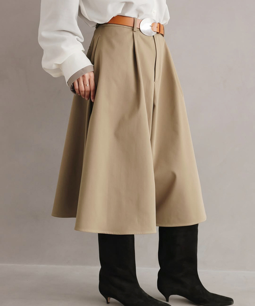 IENA（イエナ）の「タックキュロットパンツ（その他パンツ・レディース・ベージュ/チャコールグレー・38/36）」の16枚目の写真