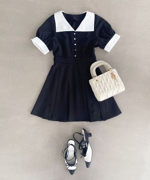 MAJESTIC LEGON（マジェスティックレゴン）の「衿配色ミニワンピース（ワンピース・レディース・グレー/ブラック・MEDIUM）」の3枚目の写真