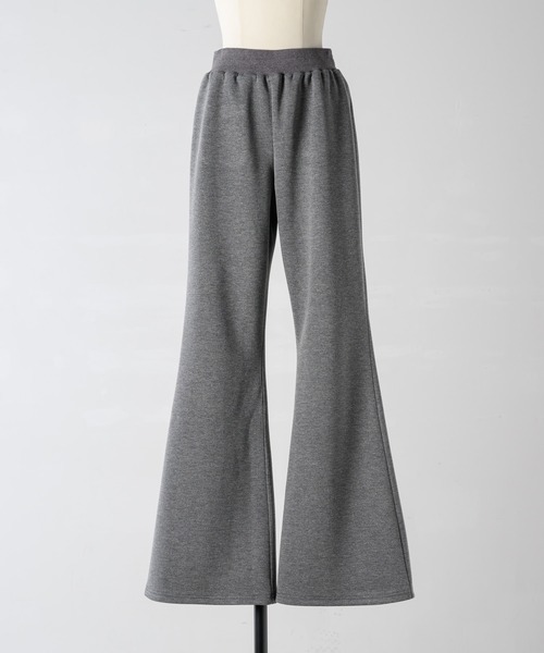 Lallana(ララーナ)の「Lame coco flare sweatpants / ラメココフレアスウェットパンツ(スウェットパンツ・レディース・ブラック/グレー・FREE/SMALL)」の11枚目の写真