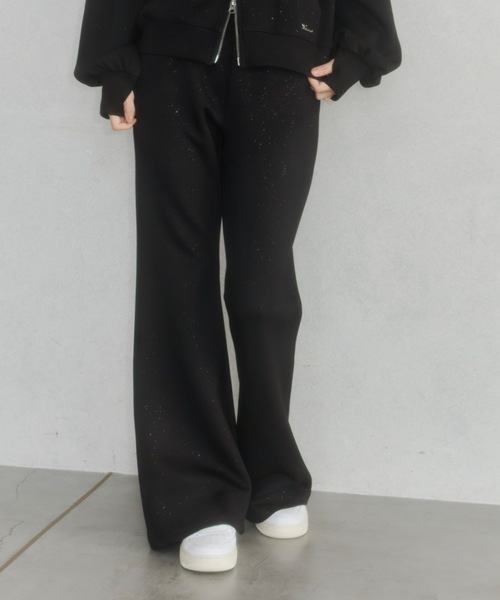 Lallana(ララーナ)の「Lame coco flare sweatpants / ラメココフレアスウェットパンツ(スウェットパンツ・レディース・ブラック/グレー・FREE/SMALL)」の15枚目の写真