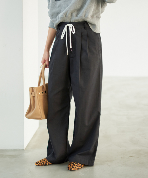 Spick & Span（スピックアンドスパン）の「《追加》コットンレーヨンドロストフレアパンツ（その他パンツ・レディース・ブラック/モカ・36/38）」の7枚目の写真