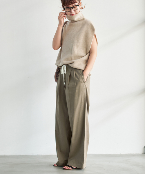 Spick & Span（スピックアンドスパン）の「《追加》コットンレーヨンドロストフレアパンツ（その他パンツ・レディース・ブラック/モカ・36/38）」の16枚目の写真