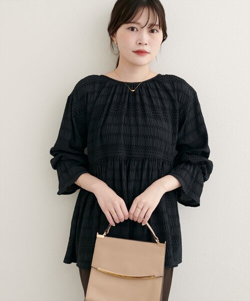 natural couture(ナチュラルクチュール)の「【WEB限定】モールボーダーペプラムブラウス(シャツ/ブラウス・レディース・ブラウン/レッド系その他/ブラック/オフホワイト・FREE)」の19枚目の写真