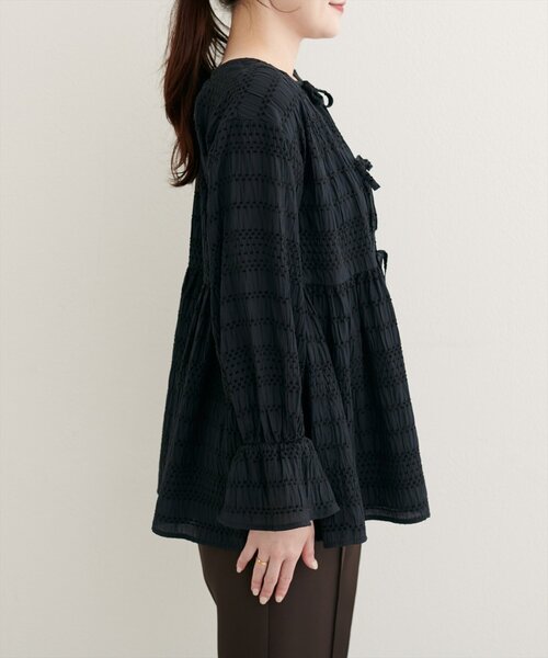 natural couture(ナチュラルクチュール)の「【WEB限定】モールボーダーペプラムブラウス(シャツ/ブラウス・レディース・ブラウン/レッド系その他/ブラック/オフホワイト・FREE)」の21枚目の写真