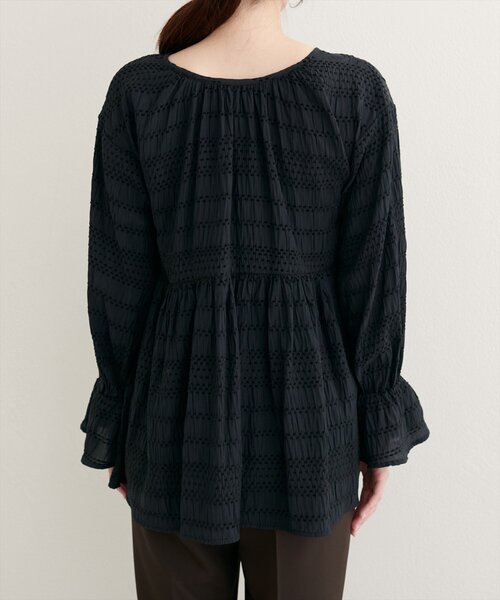 natural couture(ナチュラルクチュール)の「【WEB限定】モールボーダーペプラムブラウス(シャツ/ブラウス・レディース・ブラウン/レッド系その他/ブラック/オフホワイト・FREE)」の22枚目の写真